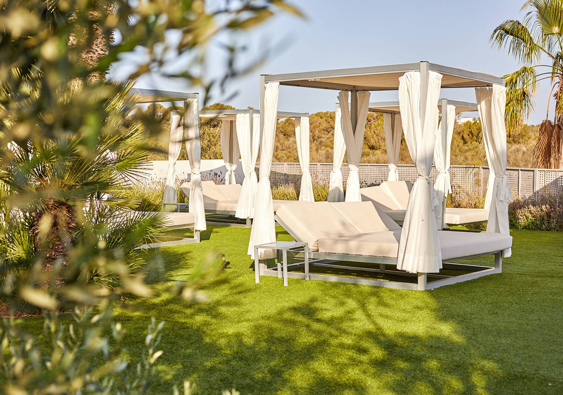 chill gardens image
