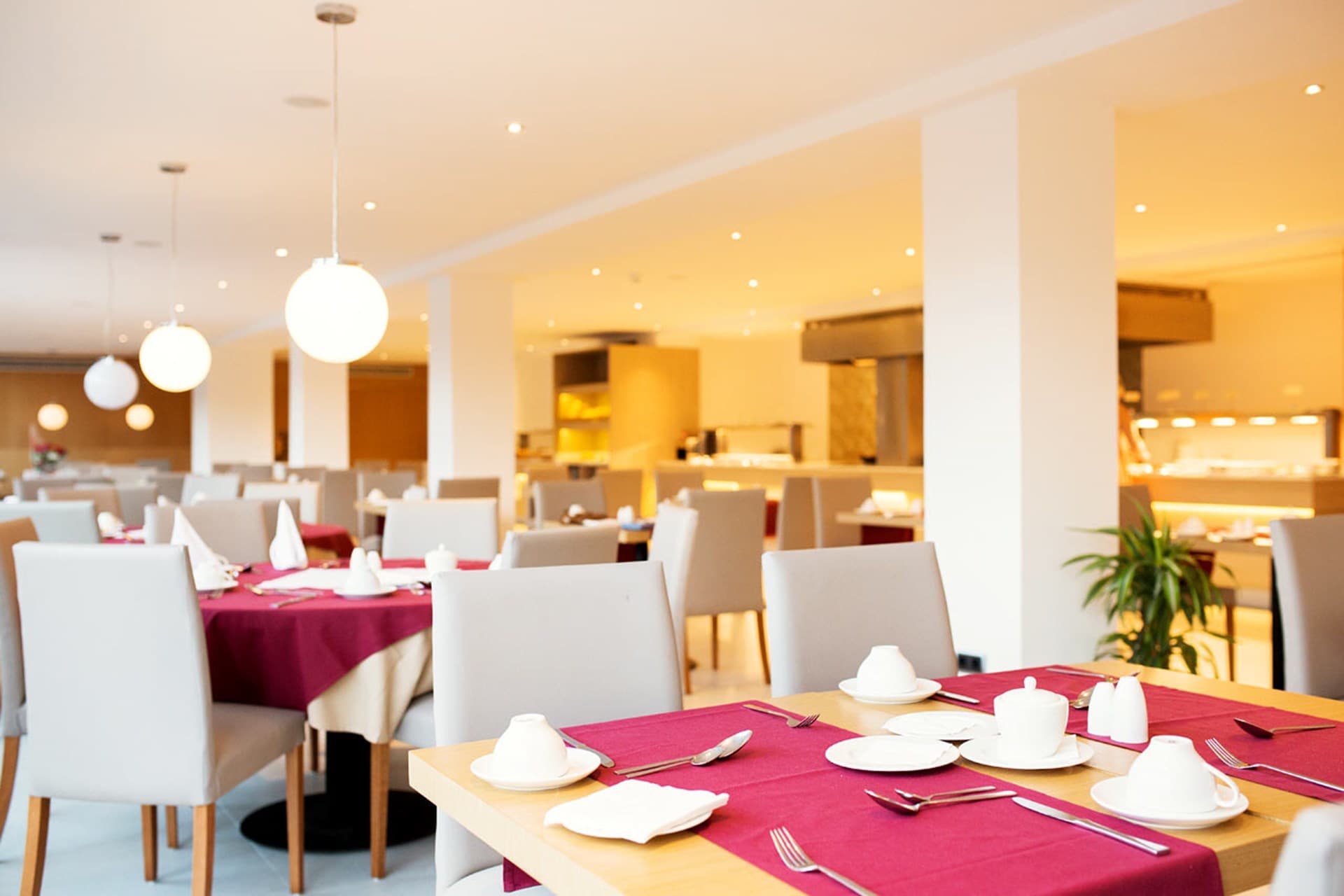 nua restaurant cover image 0