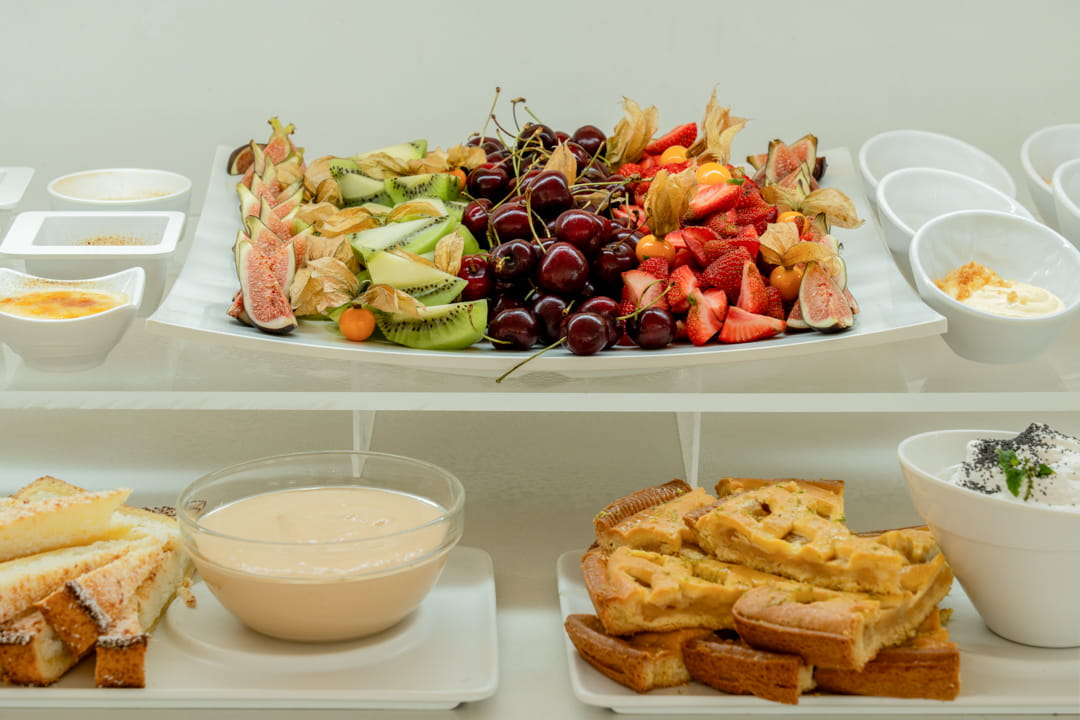 nua restaurant cover image 2