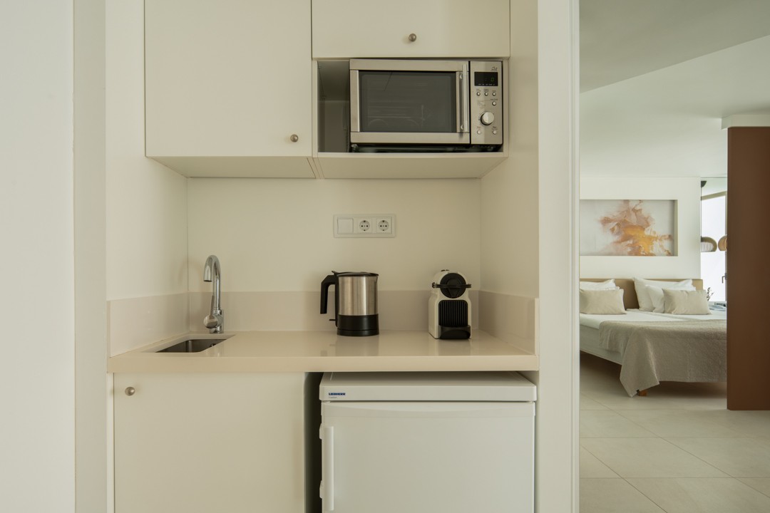 room Suite cover image 3